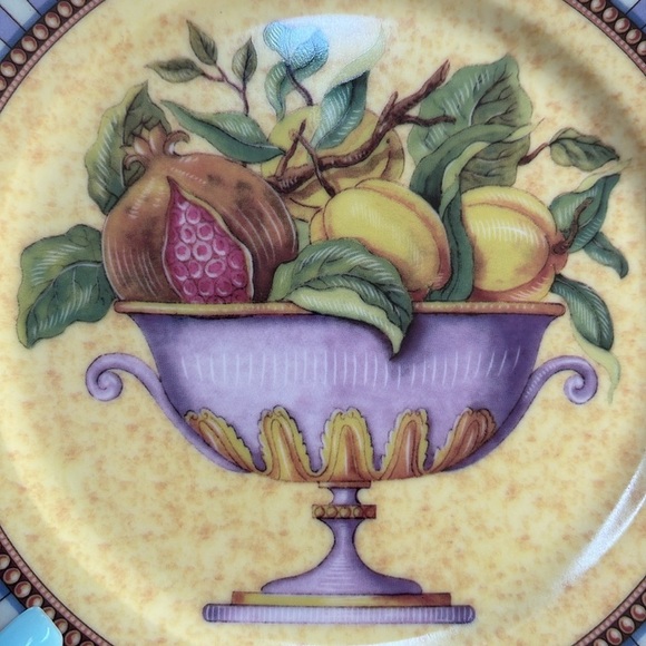 Set of 4 Porcelain 1855 Limoges Renaissance collection plates 7.75” dessert - Picture 10 of 14